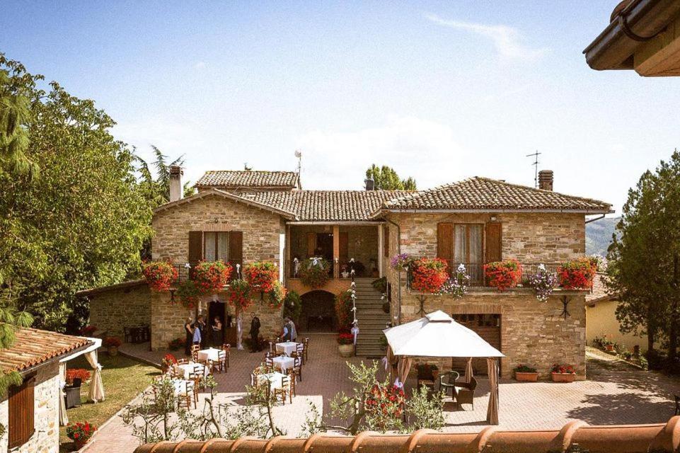 Aurora Villa Gubbio Kültér fotó